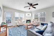 Lake View, Indoor Pool, Hot Tub, Golf, Pt Royale!