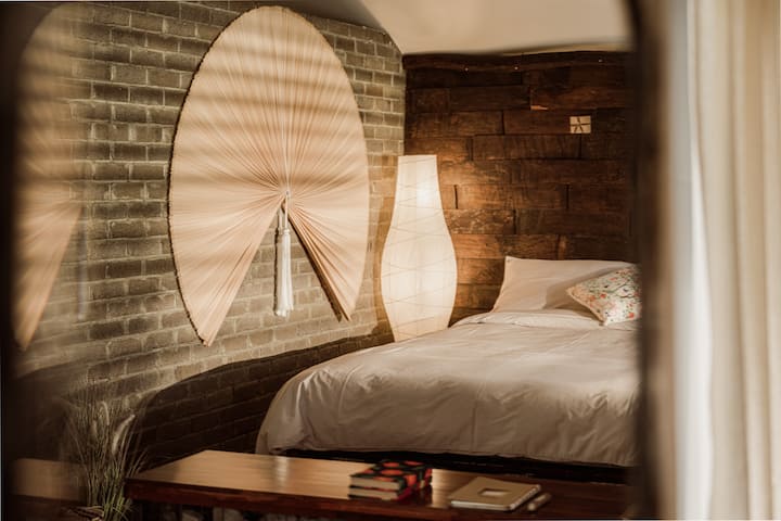 საძინებელი 1