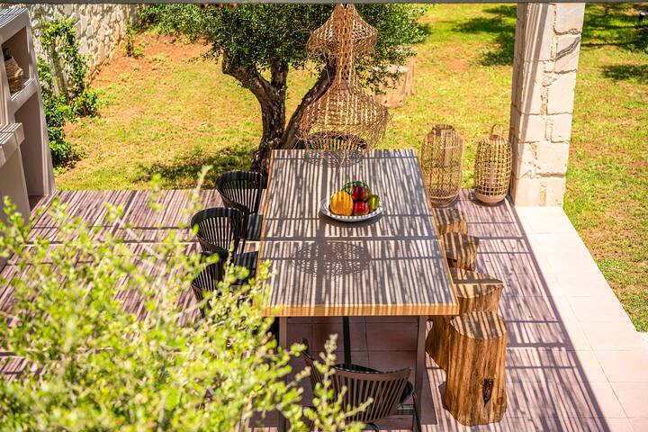 Walk to Beach • 6 BR • Private Pool • Playground gallery image 3