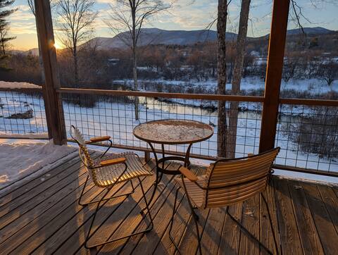 Private Riverfront Getaway with Mountain Views