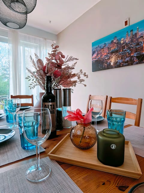 Quiet&Safe Neighborhood 10minsTo MTL/4 FreeParking