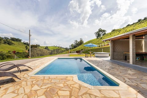 House in the middle of mountains with pool and beautiful view