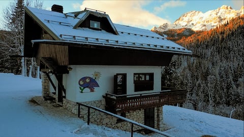 Chalet of the Owl