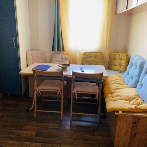 غرفة المعيشة