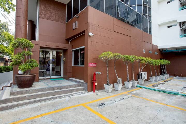 Baan Pirawit managed Airbnb listing 2