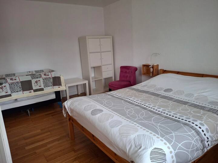 غرفة النوم 2