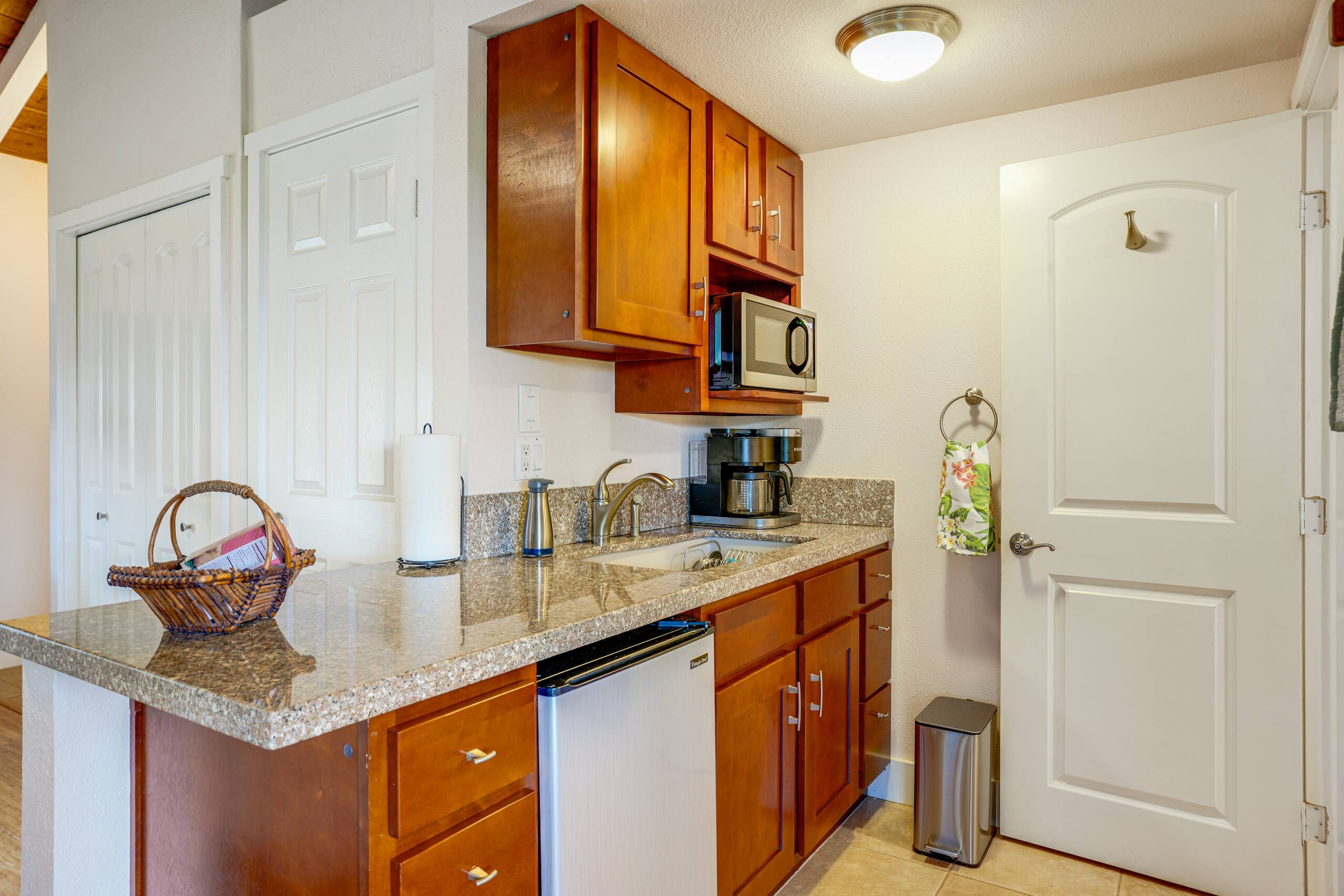 Condo in Princeville · ★4.8 · 1 bedroom · 1 bed · 1 bath - Image 3