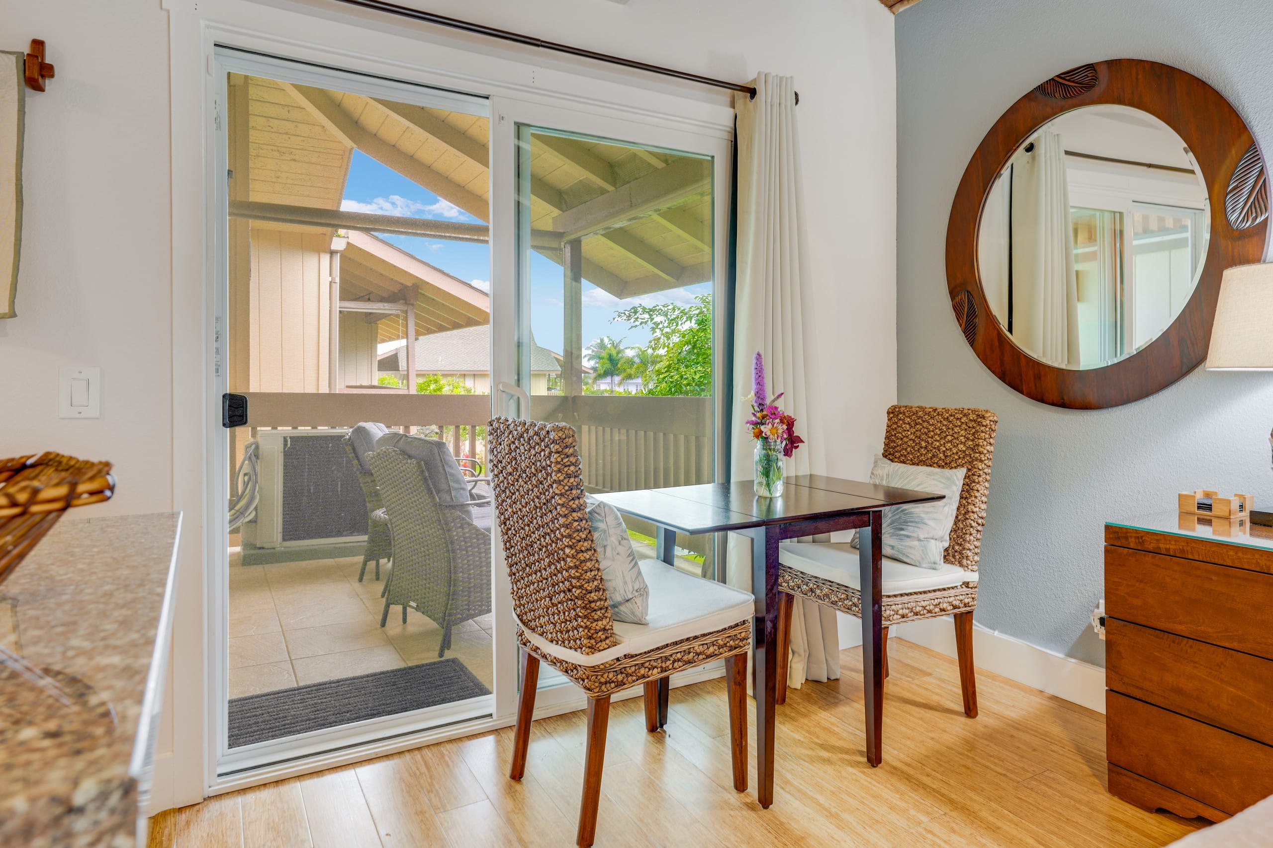 Condo in Princeville · ★4.8 · 1 bedroom · 1 bed · 1 bath - Image 5