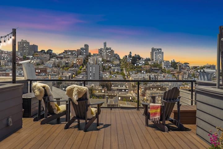 Penthouse Dream: Luxe Views in Iconic North Beach