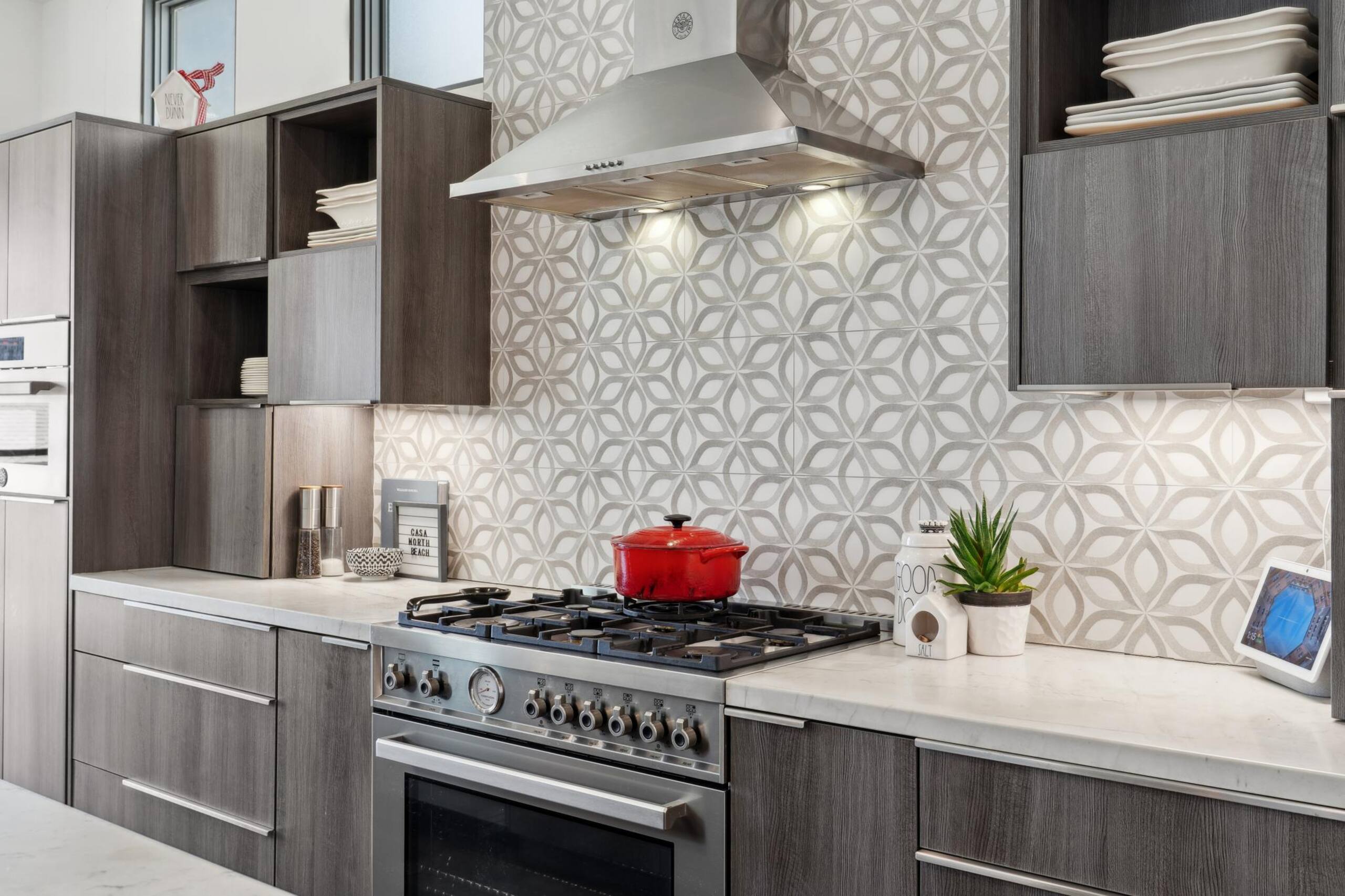 Home in San Francisco · ★4.95 · 2 bedrooms · 2 beds · 3.5 baths - Image 29