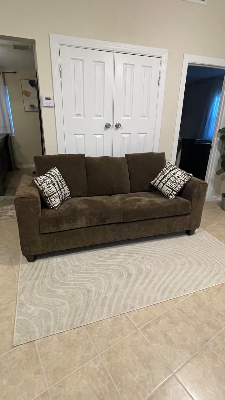 *New Construction Guesthouse! "El Nido Escondido" - El Paso, TX