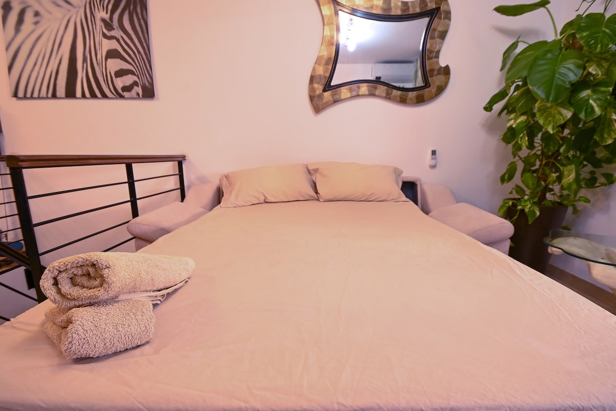 Successful Airbnb property: Private Cinema & Jacuzzi: Exclusive Suite in Adeje