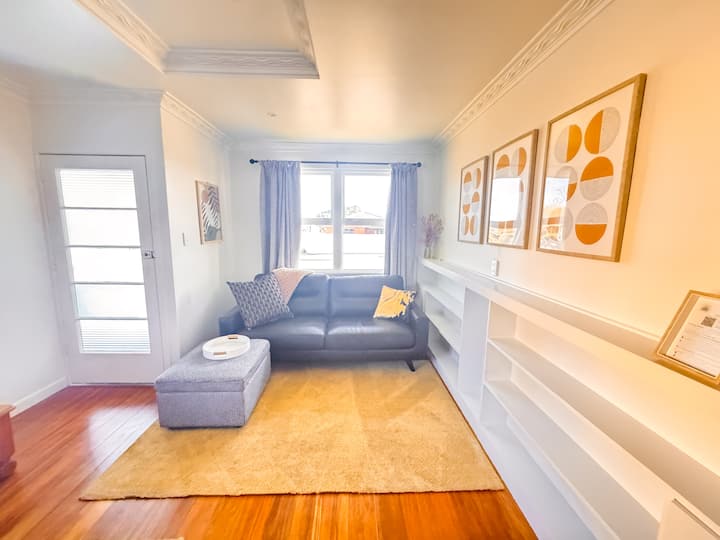 Cbd Unit 1  * 2 Bedroom Apartment - Gisborne
