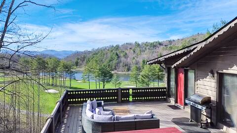 Big House with Big Mtn Views, Golf & Pool Access