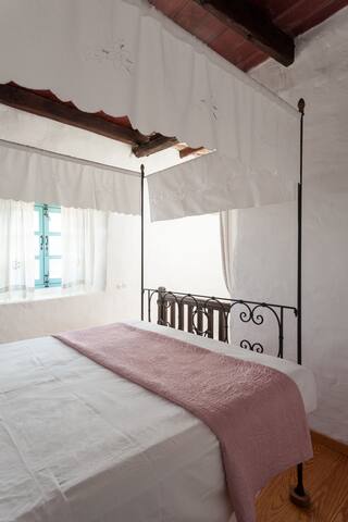 Kambones 1615 Ηistoric Venetian home gallery image 5