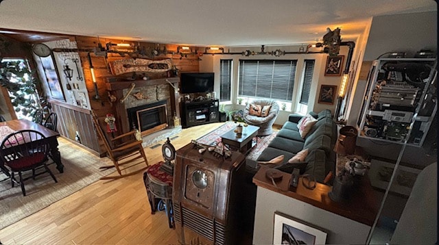 غرفة المعيشة