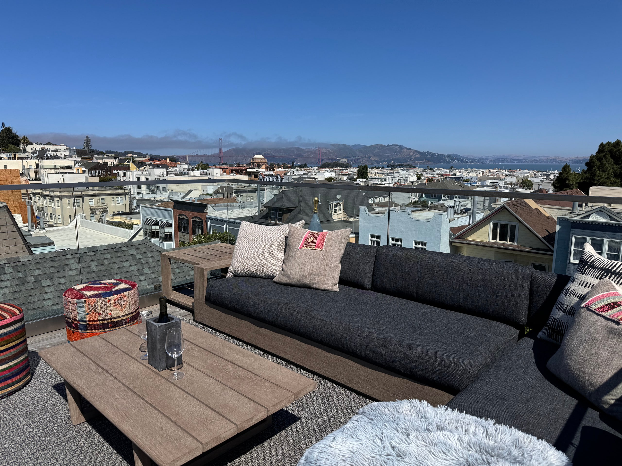 Home in San Francisco · ★5.0 · 4 bedrooms · 5 beds · 4 baths - Image 19