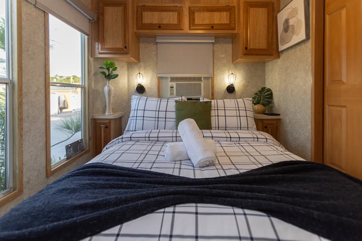 舒适的睡眠区，非常适合孩子或朋友入住。