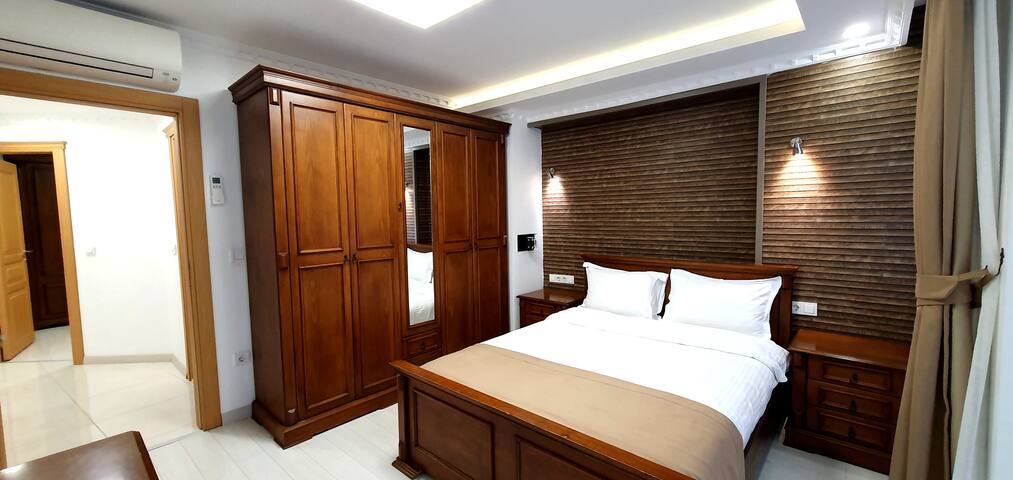 Cihangir Superior Living: Open Kitchen, 6 Guests gallery image 2