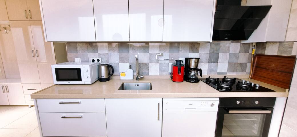 Central Taksim Cihangir 3BR: Deluxe, Sleeps 6 gallery image 5