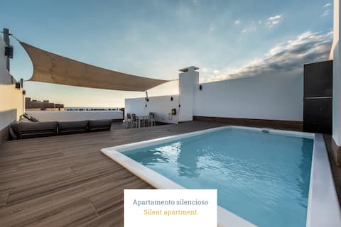 Homity Holidays - Apt. with pool MA-2-P1-4C