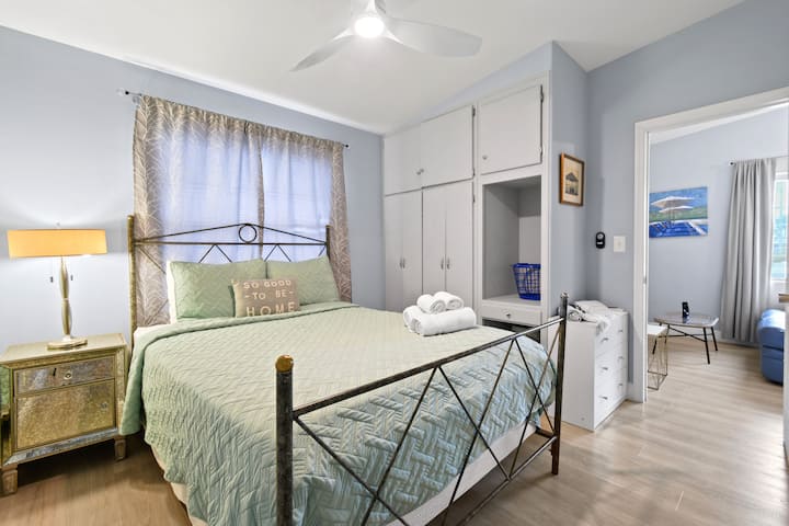 Walk-beach | Dining | Surfing | Fishing | Snorkel - Riviera Beach, FL