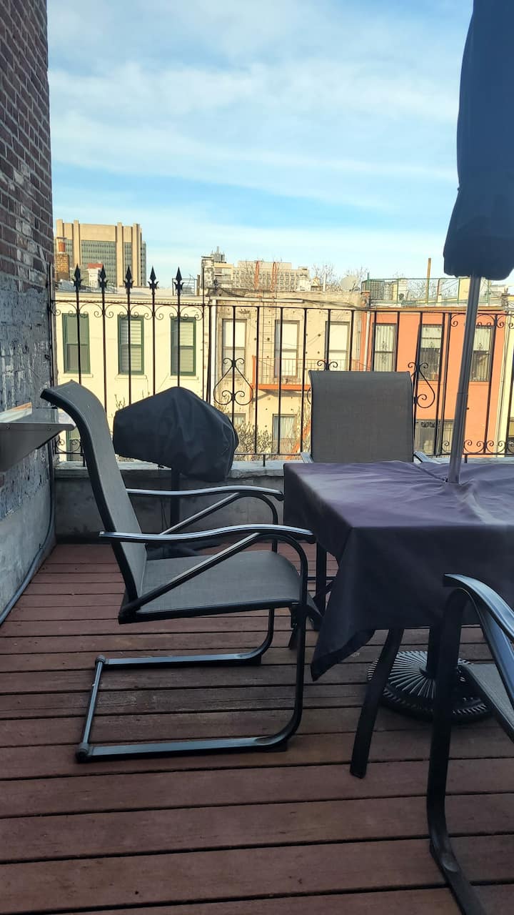 Private Brownstone -Studio Apartment With Patio 3r - Englewood, NJ