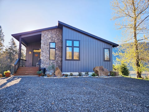 Eagle Eye Ridge, Stunning Gorge View, Modern Home