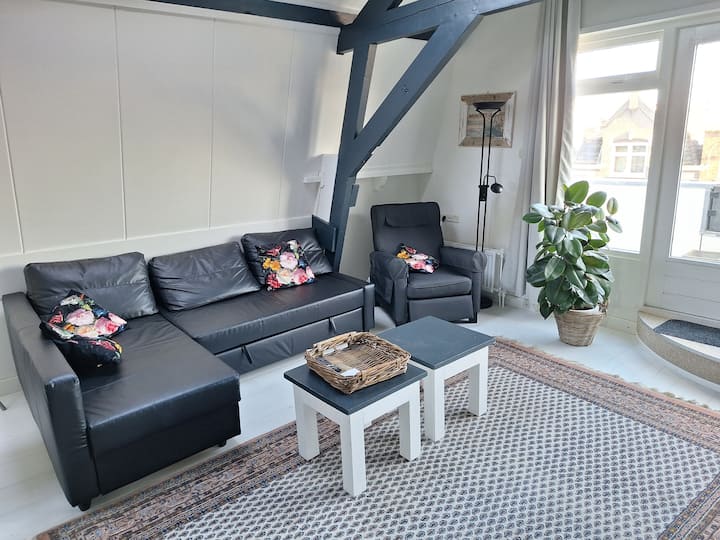 Fijn Huis Aan Zee,  Penthouse + Gratis Parkeerplek - Middelburg