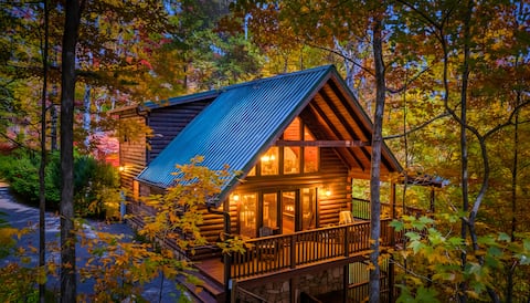Gray Fox Den cabin in Gatlinburg - Photo 1