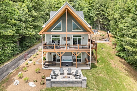 Pvt Mtn View Cabin w/ Private Heated Pool and Spa