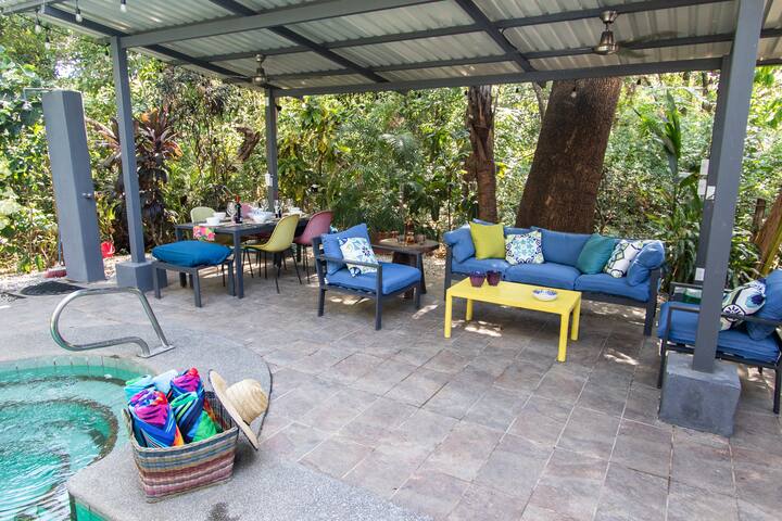 Casa Coqui, Tropical Oasis super close to beach
