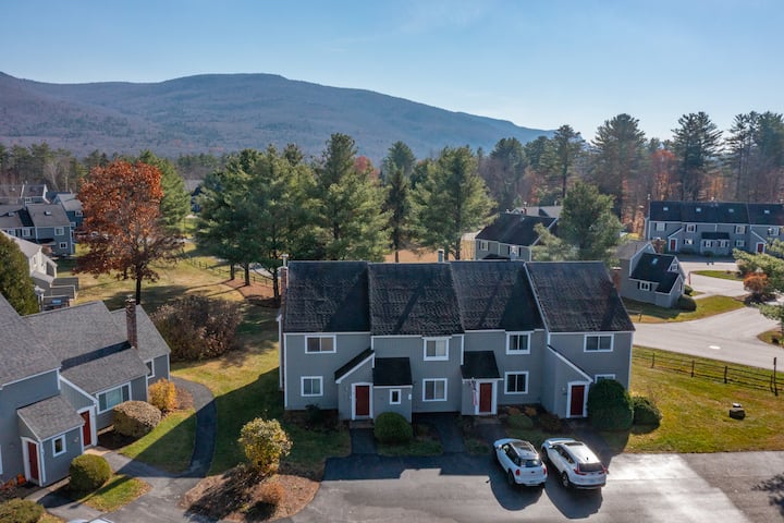 Loon-tastic Location Minutes Away From The Slopes! - New Hampshire
