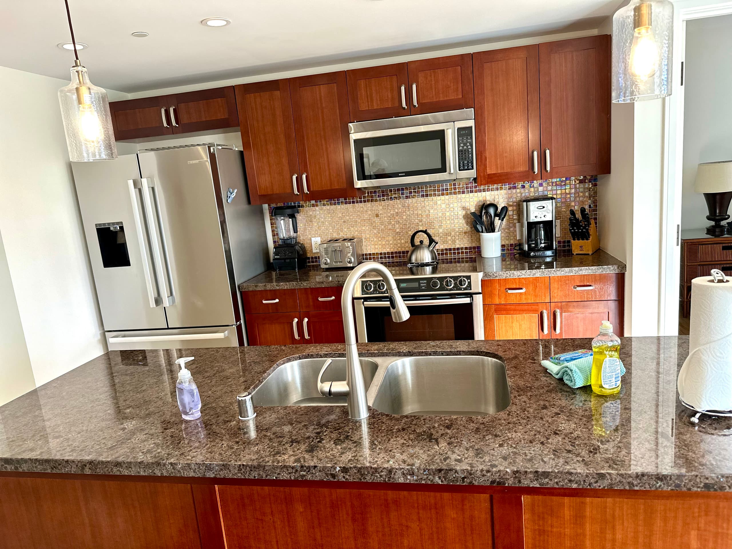 Condo in Lahaina · ★5.0 · 2 bedrooms · 3 beds · 2 baths - Image 9