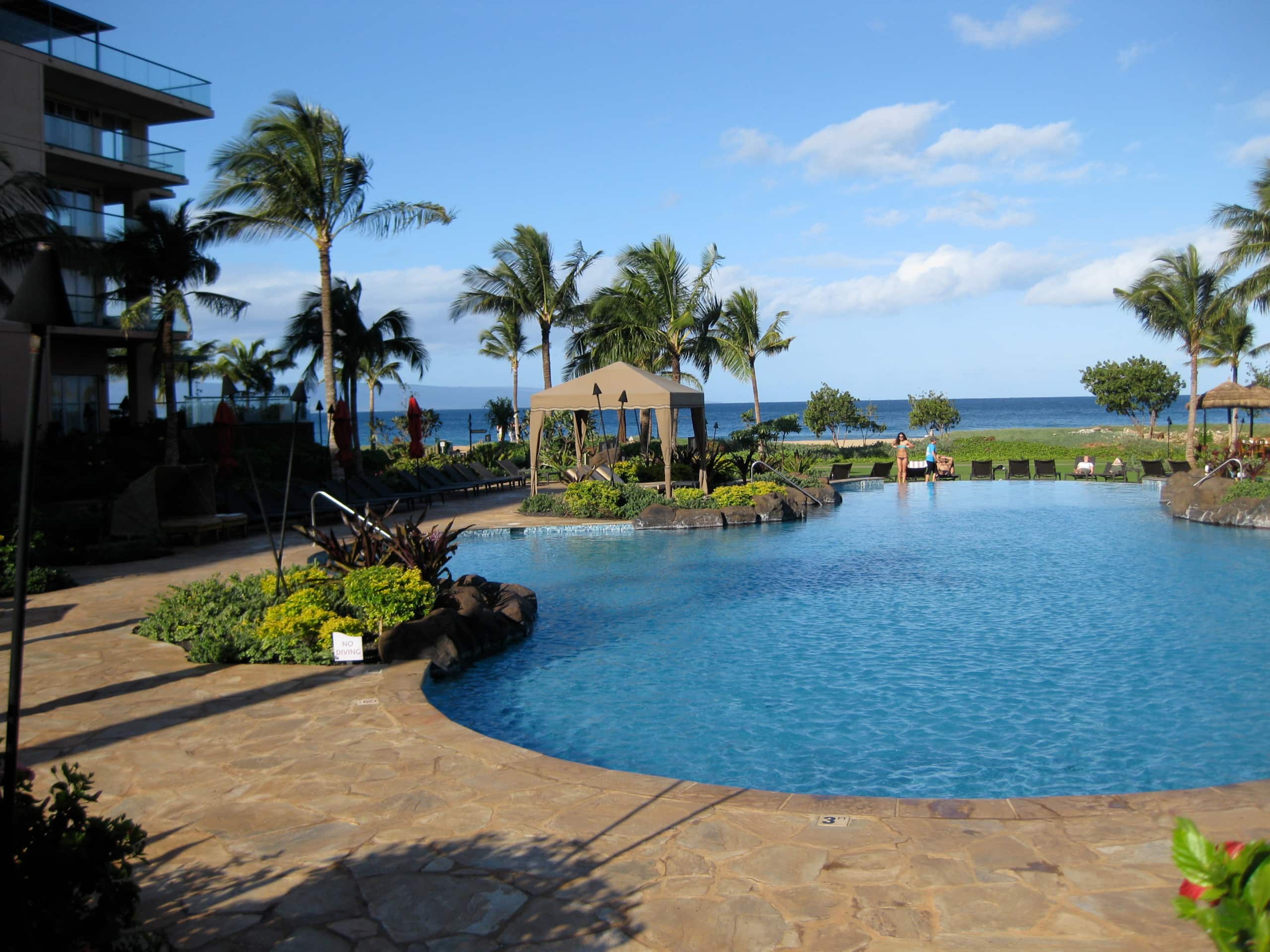 Condo in Lahaina · ★5.0 · 2 bedrooms · 3 beds · 2 baths - Image 42