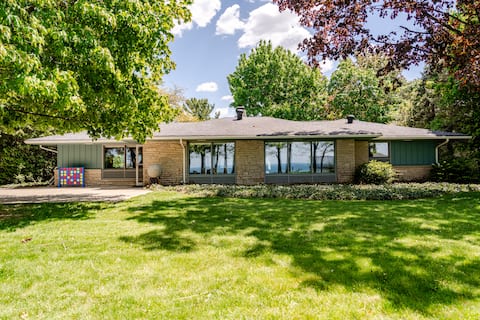Retro Beach Home on Lake MI