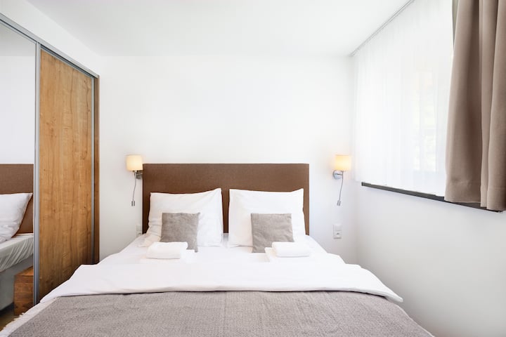 Chumba cha kulala katika Chumba # 1*