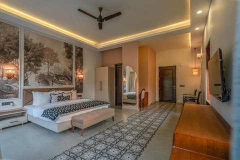 Luxury Cottage, Corbett