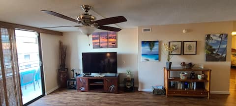 Popular Airbnb listing: Lovely 2 bedroom condo with ocean view in Kahaluu Keauhou