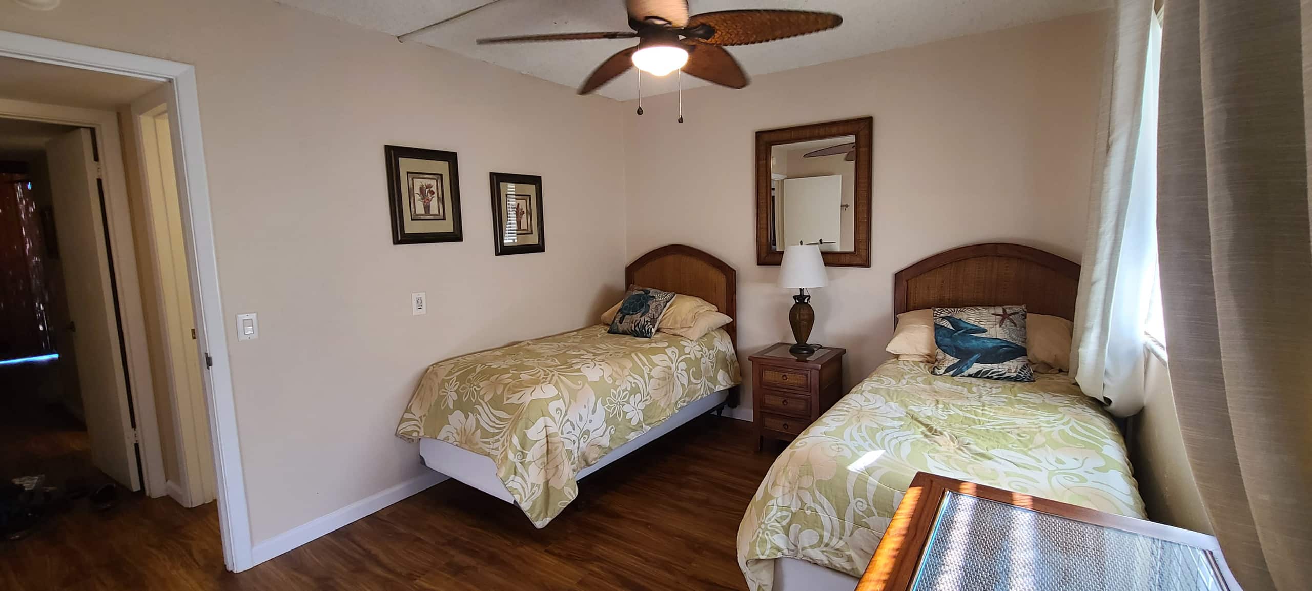 Condo in Kailua-Kona · ★4.94 · 2 bedrooms · 5 beds · 2 private baths - Image 3