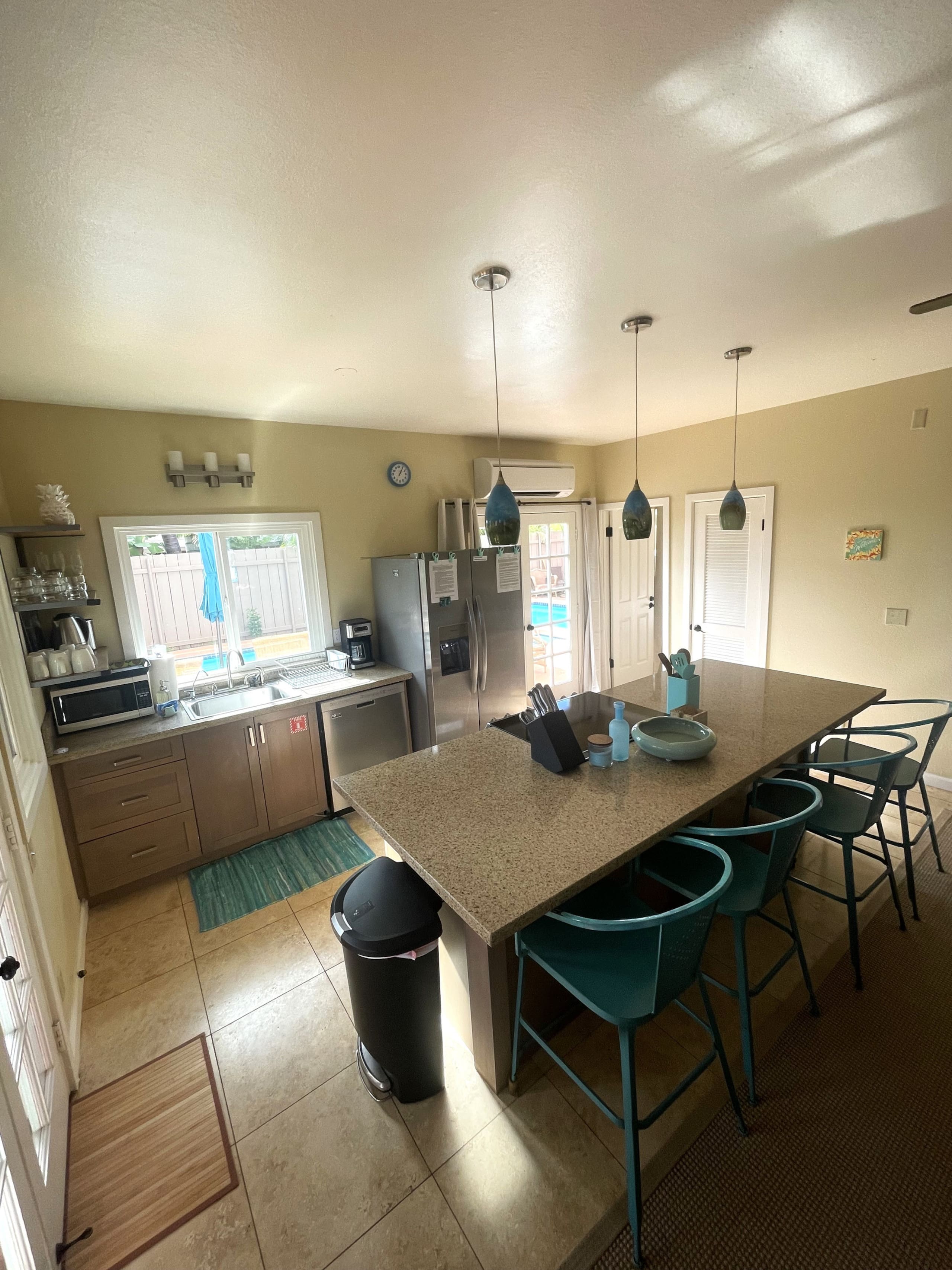 Home in Lahaina · ★4.91 · 4 bedrooms · 4 beds · 2 baths - Image 15