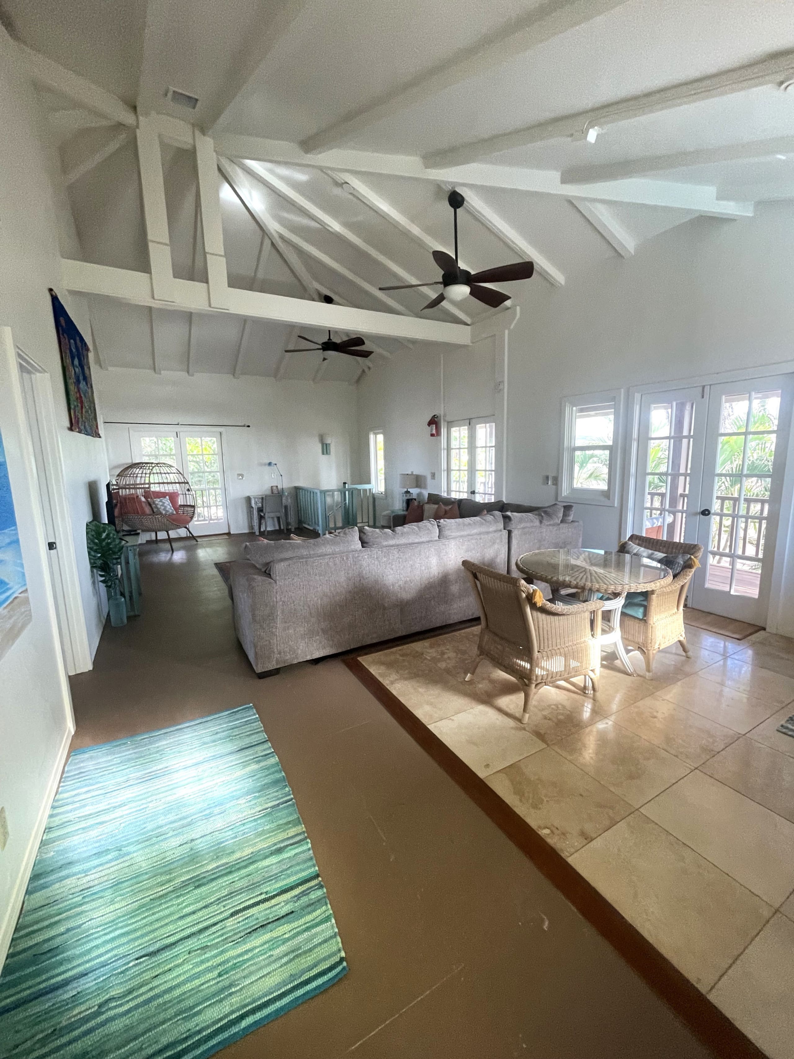 Home in Lahaina · ★4.91 · 4 bedrooms · 4 beds · 2 baths - Image 10