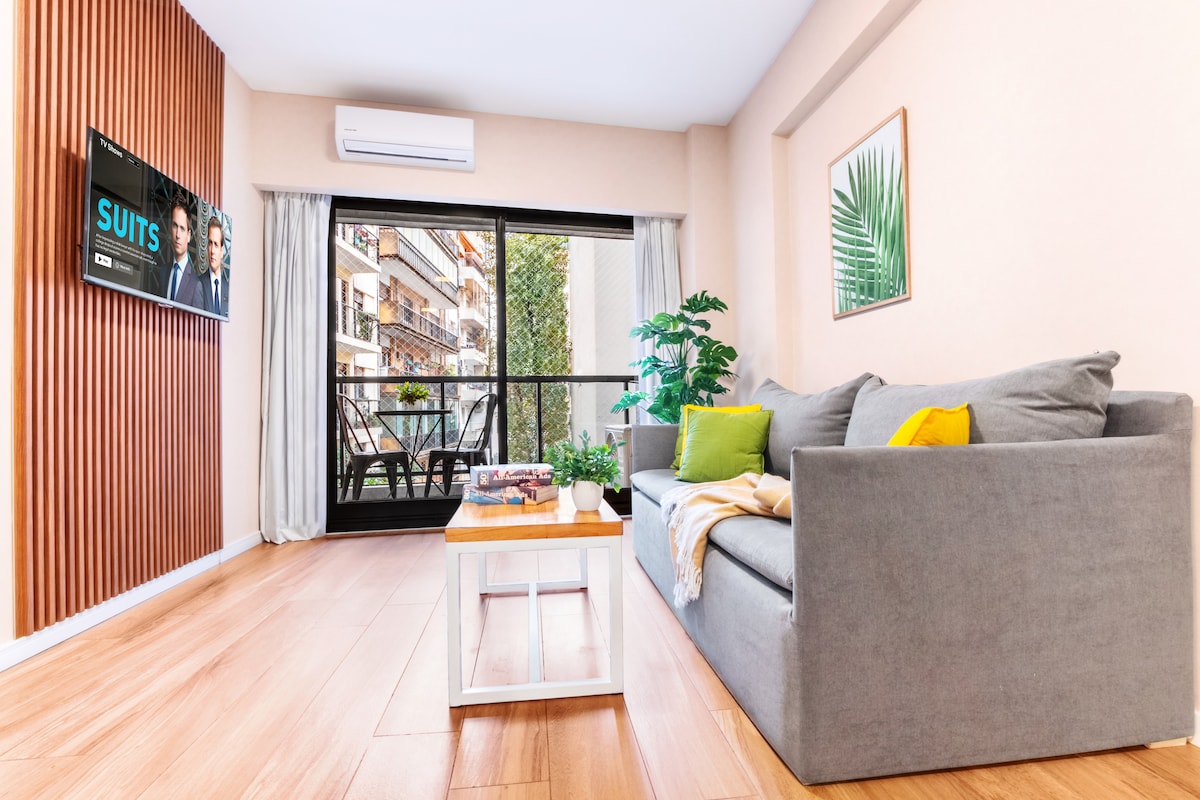 Two-bedroom apartment in Recoleta near Alto Palermo Shopping