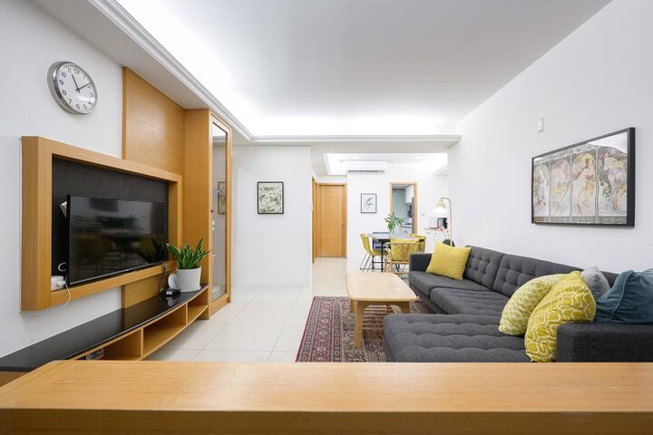 Cosy Apt in front of Park; 3 minutes to MRT gallery image 5