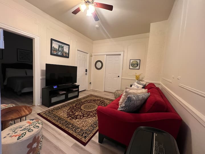 Spacious 3br Jersey City Home | Easy Nyc Access - Harrison, NJ