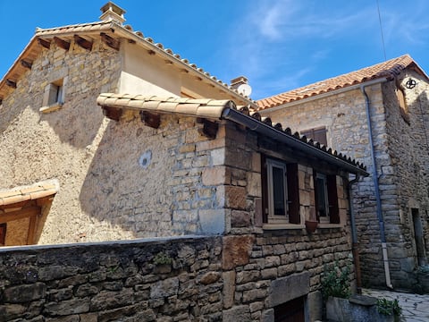 Kind house with beautiful view over the Tarn