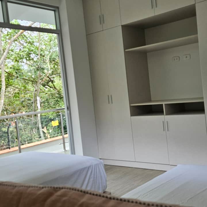 საძინებელი 3