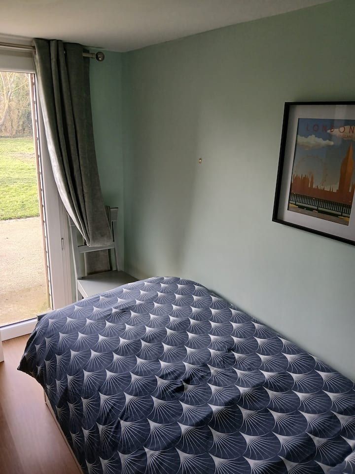 საძინებელი 2