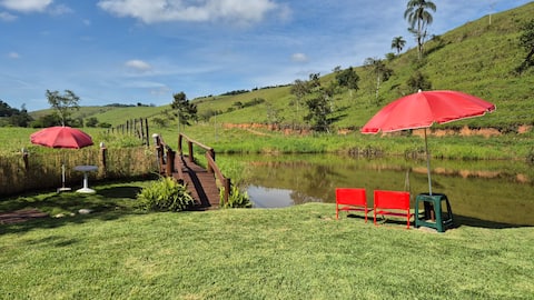 Successful Airbnb property: Small farmhouse with a lake in the yard in Taubaté