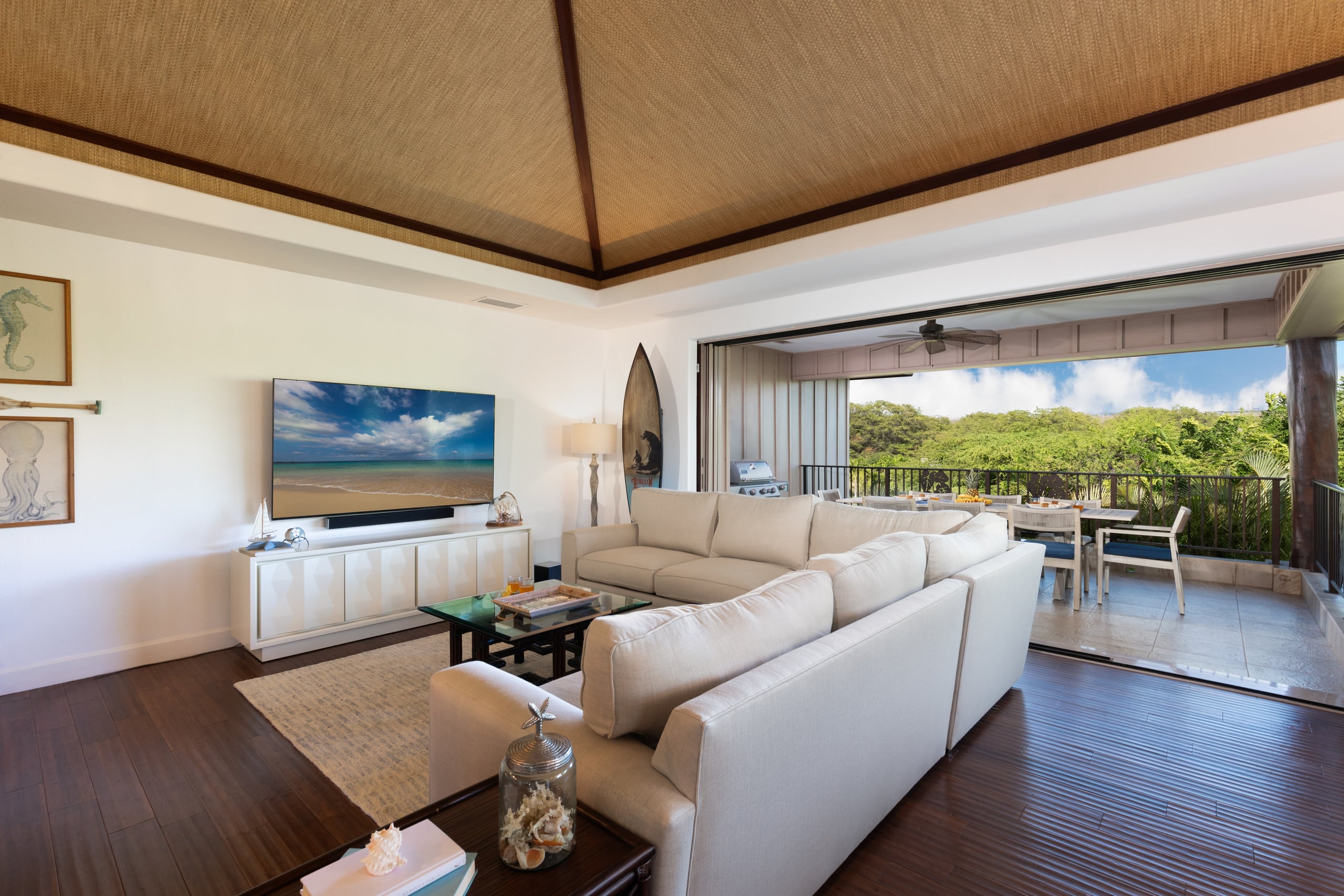 Home in Waimea · ★5.0 · 4 bedrooms · 6 beds · 3.5 private baths - Image 5